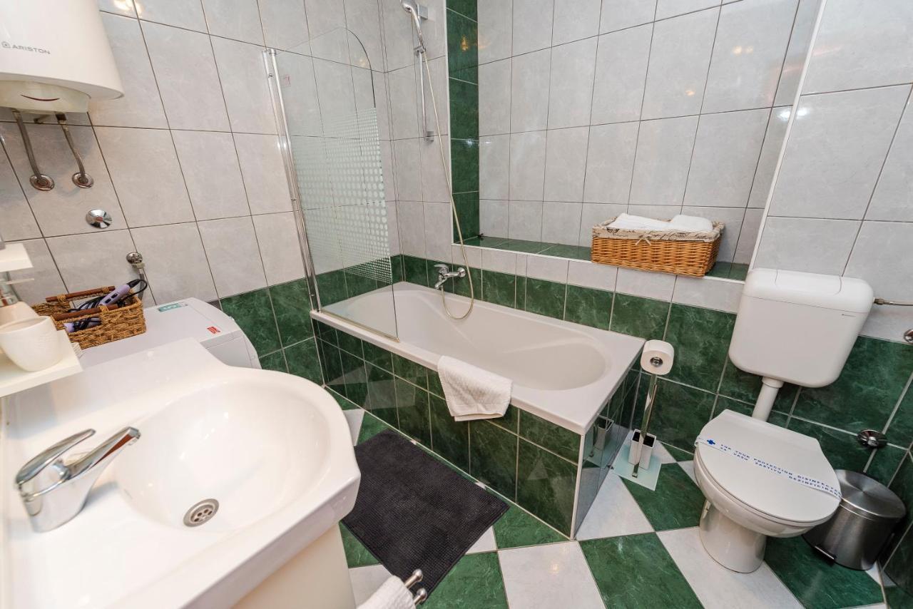 Apartment Majpruz *